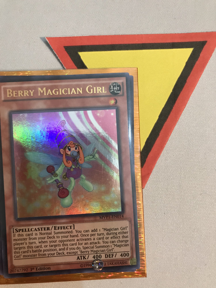 Berry Magician Girl / Ultra - MVP1-EN014