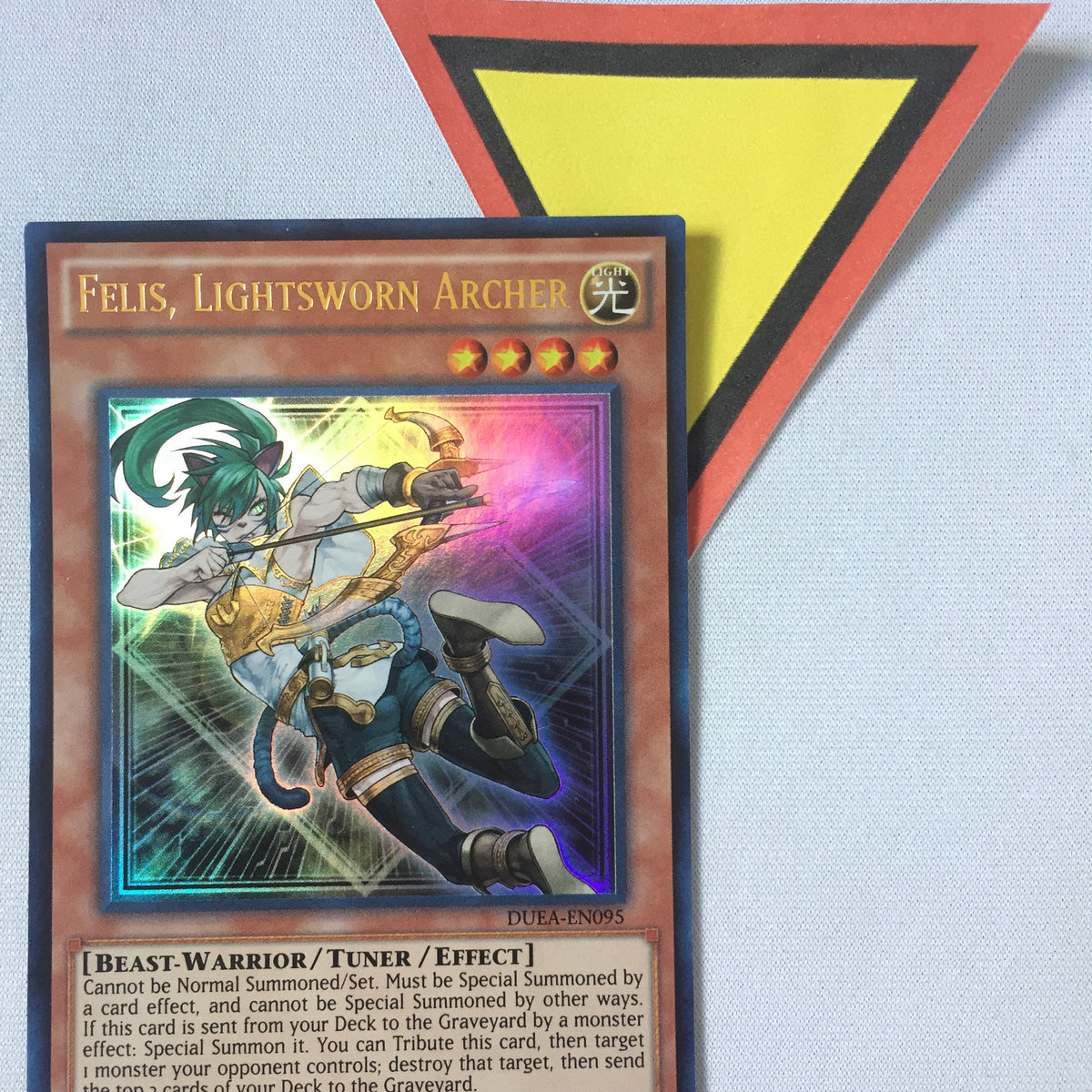 FELIS, LIGHTSWORN ARCHER - ULTRA - DUEA-EN095