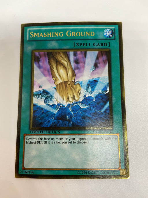 Smashing Ground / Ultra Gold - GLD3-EN042 - LIM