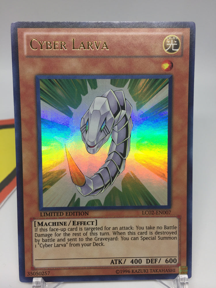 Cyber Larva - Ultra - LC02-EN007 - Lim